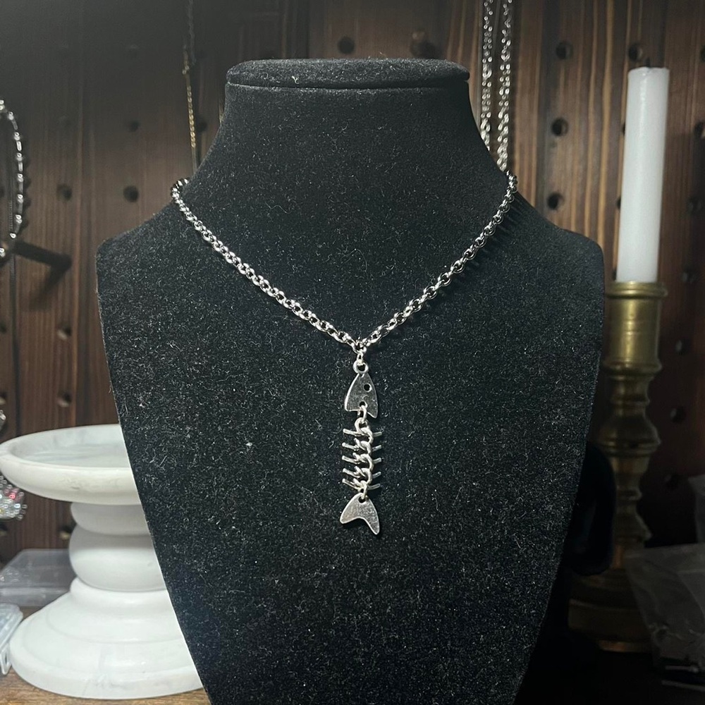 handmade silver stainless steel chain y2k punk fish skeleton pendant necklace